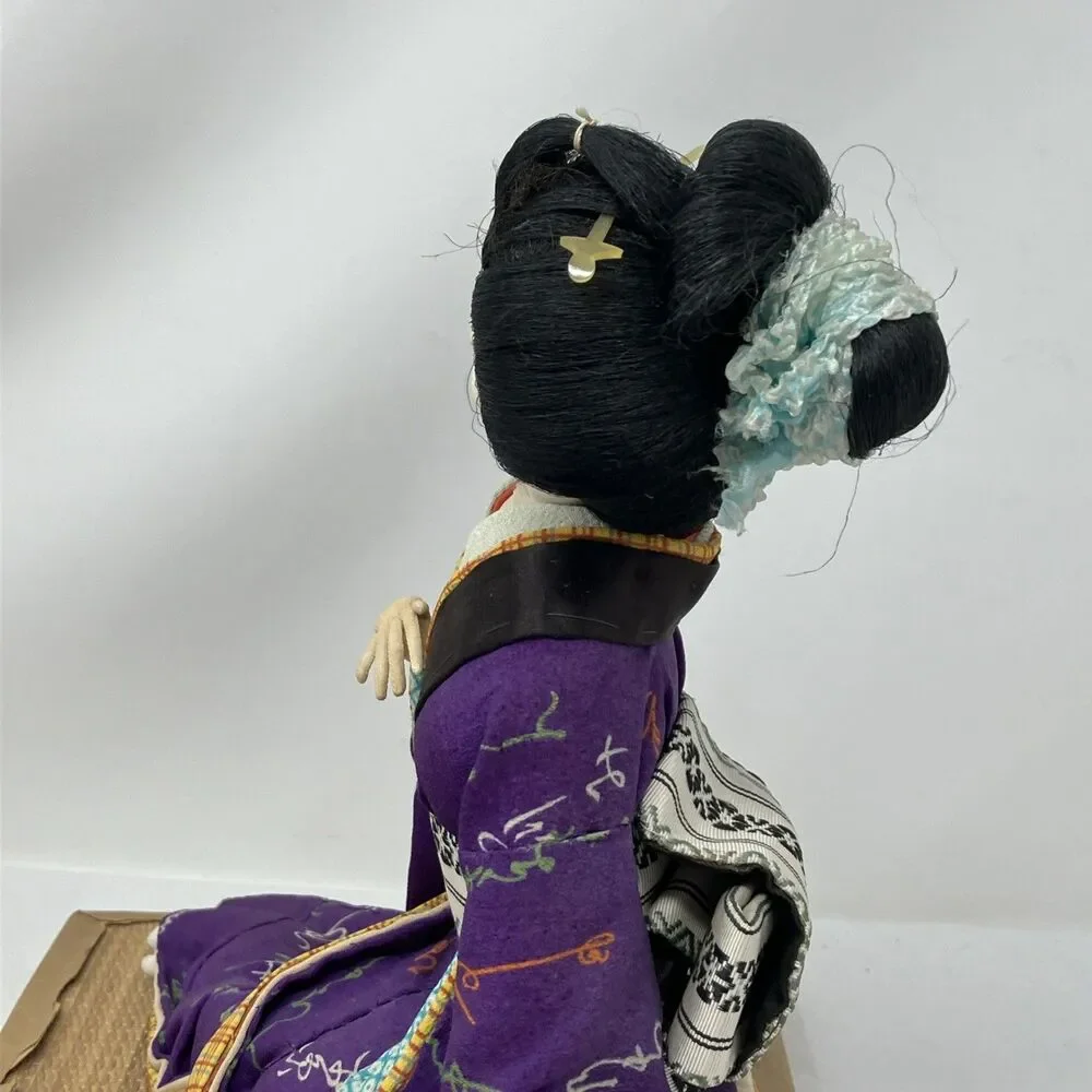 N/A vintage geisha